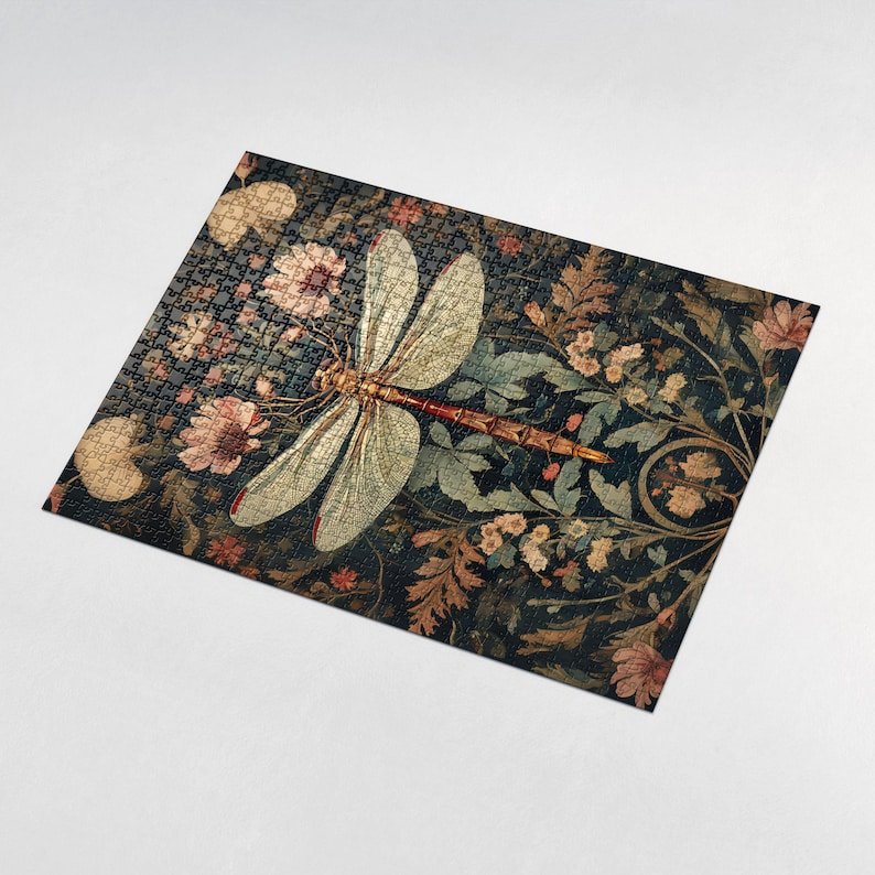 William Morris Style Dragonfly Jigsaw Puzzle: Vintage Floral Pattern - Image 4